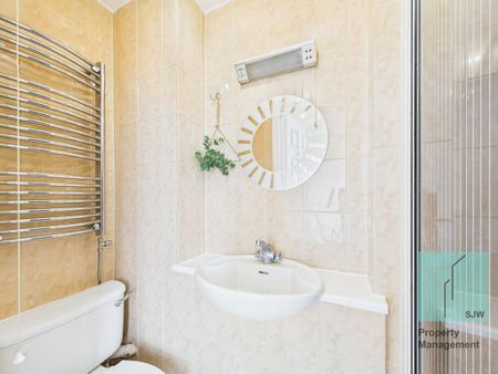 2 bedroom apartment to rent - Photo 4