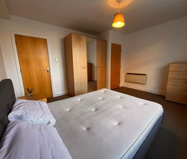 1 Bed Flat, Eastgate, LS2 - Photo 6