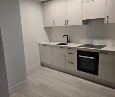 For Lease - 1 Quarrington Lane Unit# 905, Toronto, Ontario - Photo 4