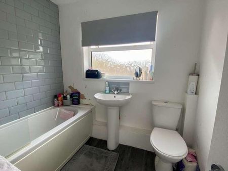 Kitchener Road, Rochester, Kent, ME2 - Photo 5