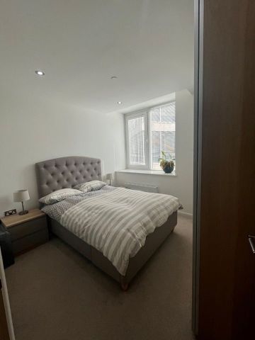 2 Bed Flat, Emerald House, CR0 - Photo 2