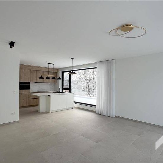 Appartement te huur - Foto 1