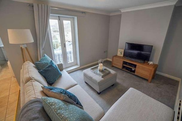 East Street, Wimborne, BH21 - Photo 1