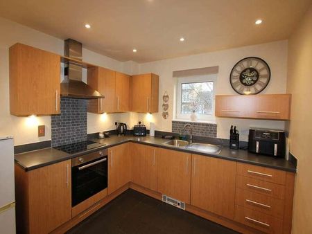 Venezia House, Glanfa Dafydd, Barry, CF63 - Photo 2