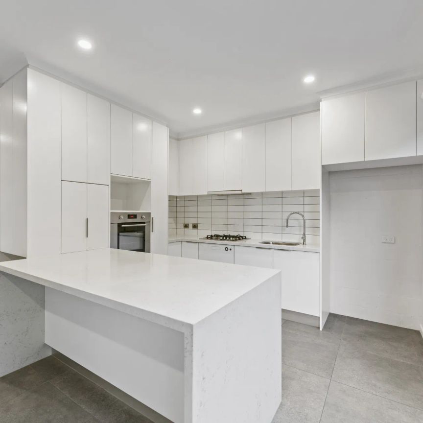 7a Russell Street, Prahran. - Photo 1