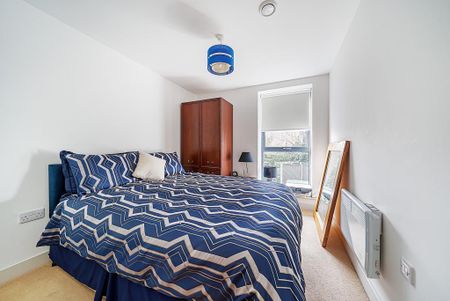 2 bedroom apartment to rent - Photo 4