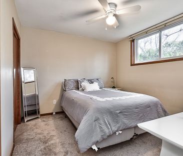 For Lease - 1454 Willowdown Road, Oakville, Ontario - Photo 1