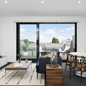 Progressive Elegance in Elsternwick - Photo 2