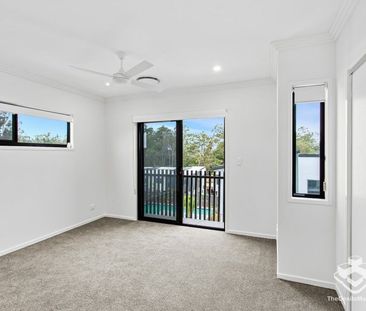 4 Bedroom with A/C, Pool and BBQ Facilities - Photo 1