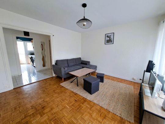 Location Appartement 4 pièces 68m² ANGERS 49000 - Photo 1