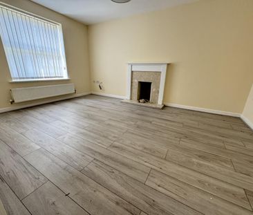 4 bedroom detached house to rent - Photo 1