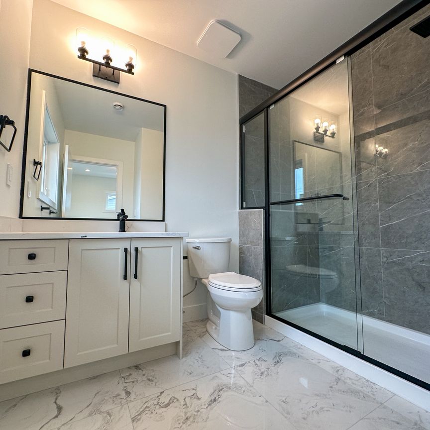 Brand New 3 Bed Townhouse | Langley | Double Garage | Unit 1 - Photo 1