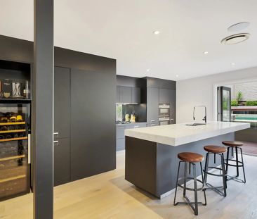 Corporate Executive Residence with Furnishings Optional - Photo 4