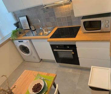 Praceta Guilherme Gomes, Amadora, Lisbon 2700-448 - Photo 1