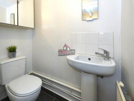 5 bedroom house to rent - Photo 2