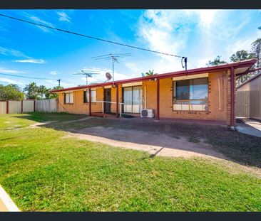 7 Rooney St, Browns Plains, Qld 4118 - Photo 2