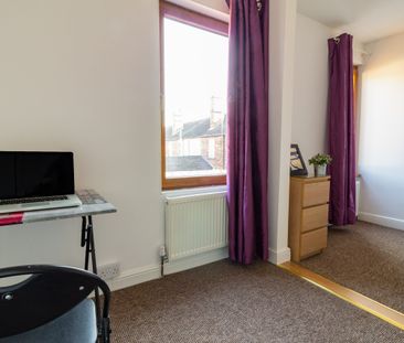 Chelmsford Street – 3 Bed – 2 Bath - Photo 3