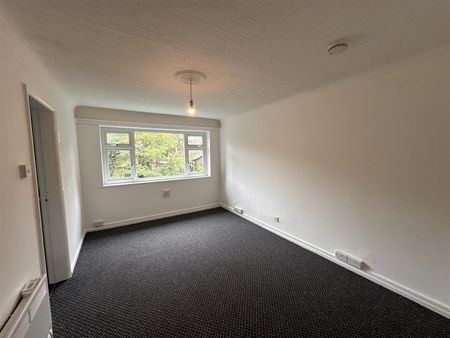 Linnet Lane, Liverpool, 2 bedroom, Flat - Photo 3