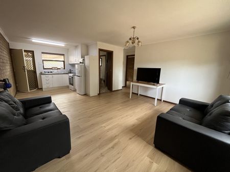 SEMI FURNISHED UNIT IN PRIME LOCATION!! - Photo 2