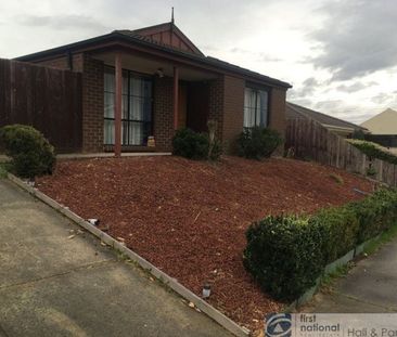 32 Bella Crescent, Hallam - Photo 1