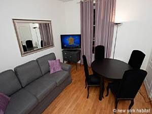 Logement à Paris, Location meublée - T2 - Champs Élysées (PA-4142) - Photo 1