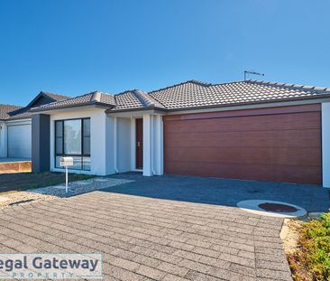 25 Jarrahdene Street, Piara Waters, WA 6112 - Photo 4