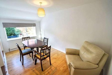 West Road, Stansted Mountfitchet, CM24 - Photo 4