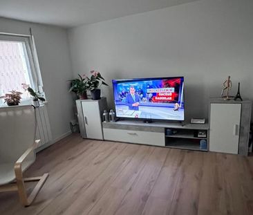 Wohnung-2-Zimmer-EG mit gehobener Ausstattung und Sep. Eingang - Photo 1