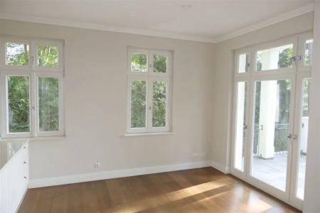 ***HAMBURG-BLANKENESE, TRAUMHAFTE MAISONETTEWOHNUNG MIT ELBBLICK ZU VERMIETEN*** - Foto 3