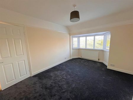 3 bedroom House To Let - Photo 5