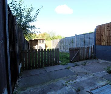 2 bedroom terraced house to rent - Photo 6