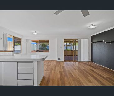 16 Bernier Close, Waikiki, WA 6169 - Photo 1