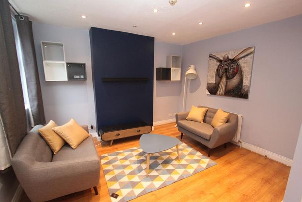 4 bedroom house to rent - Photo 1