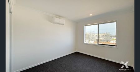 Brand New 4-Bedroom Townhouse – Prime Location Next to Parks & Club Mambourin! - Photo 2