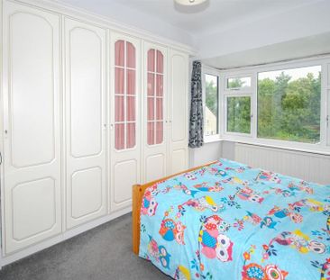 3 bedroom semi-detached house to rent - Photo 4