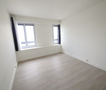 Appartement - 4 pièces - 87,57 m² - La Celle-Saint-Cloud - Photo 3