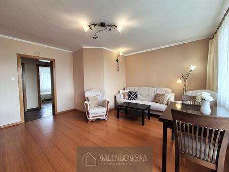 2 pokoje, loggia, II piętro- Słupsk, Koszalińska Mieszkanie | Wynajem | Słupsk, ul. Koszalińska - Zdjęcie 2