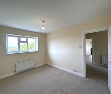 Available as a Company Tenancy or Short Term Let, this delightful a... - Photo 4