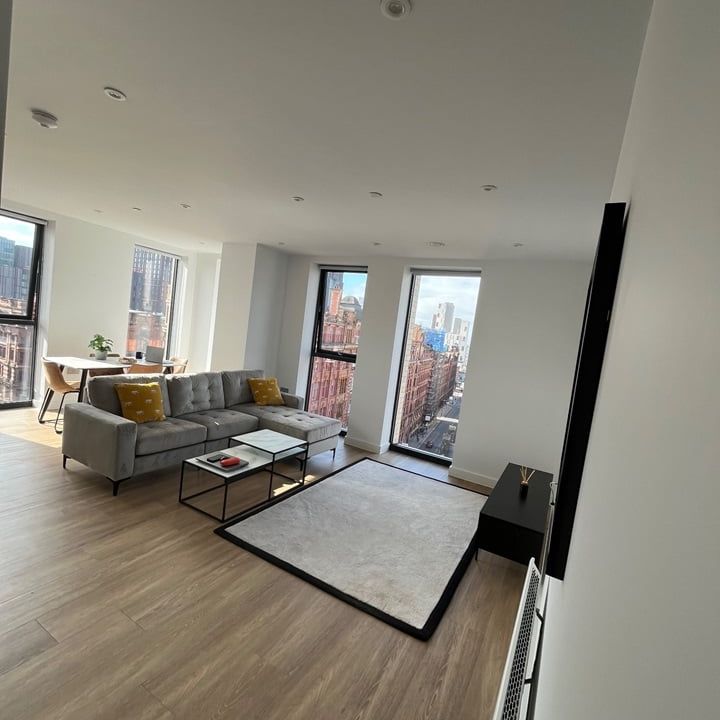 2 Bed Flat, Whitworth Street, M1 - Photo 1