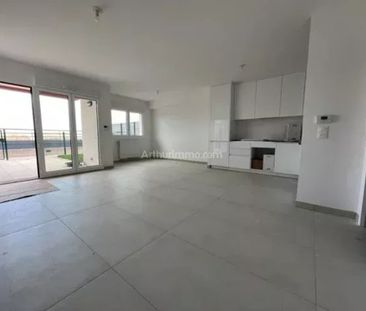 Location Appartement 3 pièces 67 m2 à Montfermeil - Photo 2