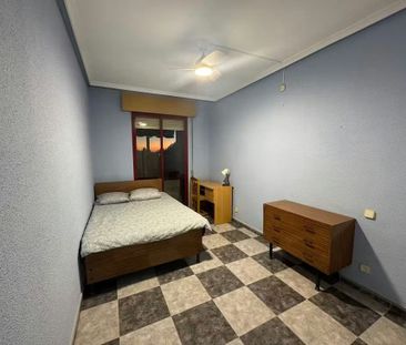 Calle del Cabo Machichaco, Madrid, Community of Madrid 28053 - Foto 2