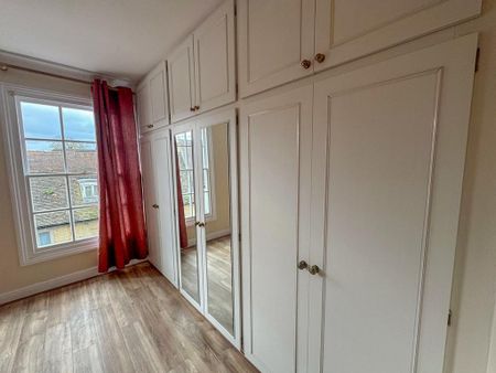 3 bedroom apartment to rent - Photo 4