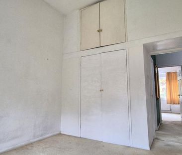 4 bedroom terraced house to rent - Photo 5