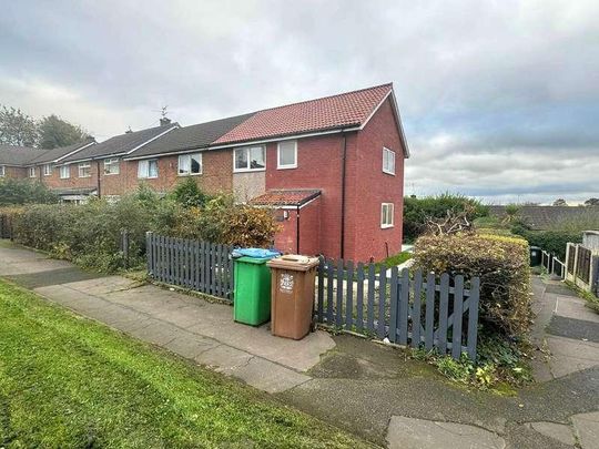 Lanark Close, Heywood, OL10 - Photo 1