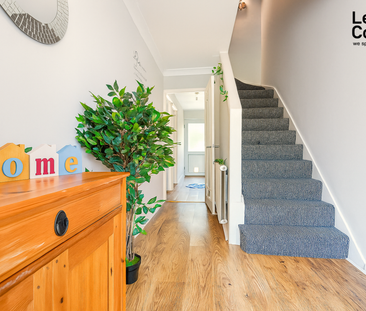 House share to rent - Photo 2