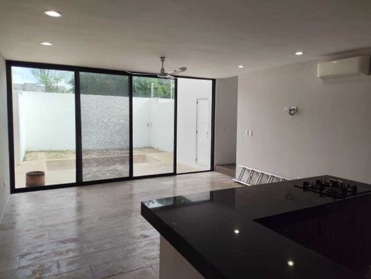 Renta de Casa con Paneles Solares en Sta Gertrudis Copó Norte Mérida - Photo 1