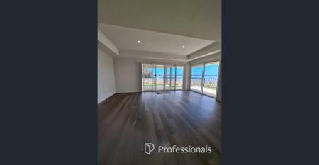 STUNNING UNINTERRUPTED ESTUARY VIEWS - Photo 5