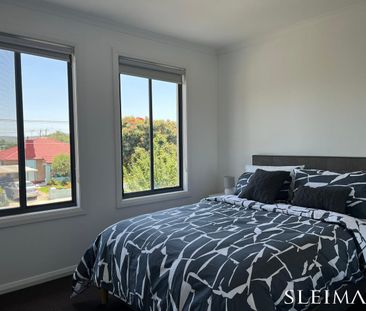 Newly Furnished Modern Townhouse - Photo 4
