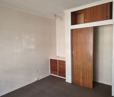 Charming 3BR Pakuranga Townhouse - Photo 1