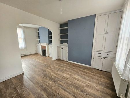 2 bedroom House To Let - Photo 3